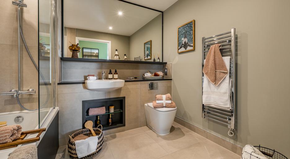 bathroom wide show from left side