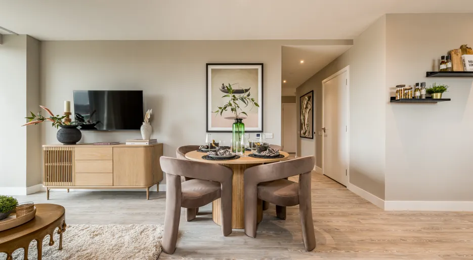 Dagenham Green - Apartment 865 - dining room