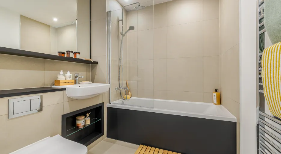 Apartment 651, 2 bedroom 2 bathroom, bathroom