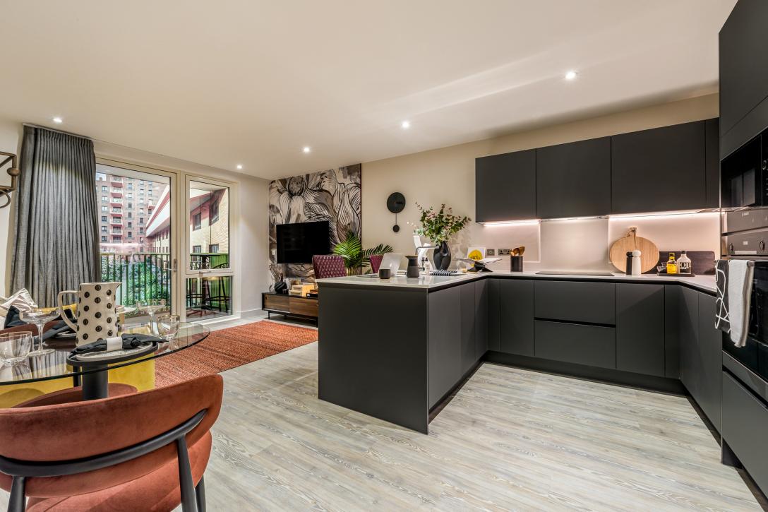 Dagenham Green 1 bed show apartment