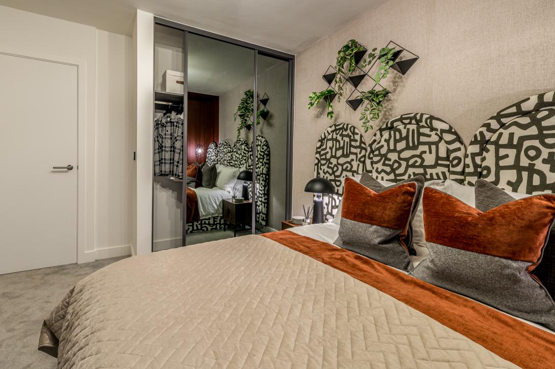 Dagenham Green 1 bed show apartment