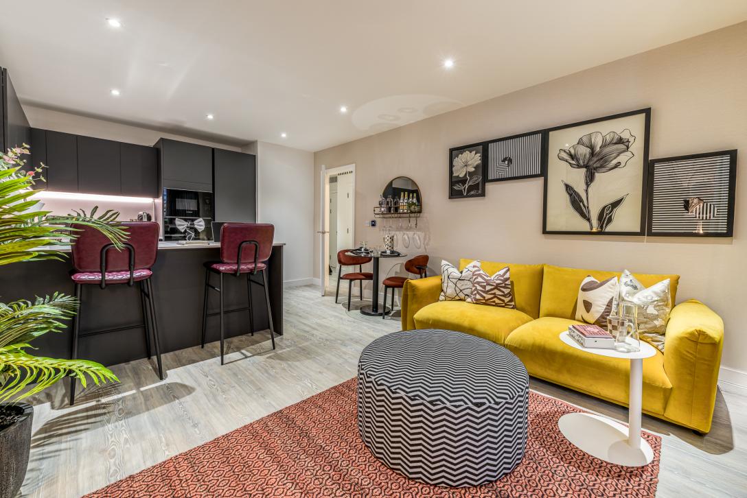 Dagenham Green 1 bed show apartment