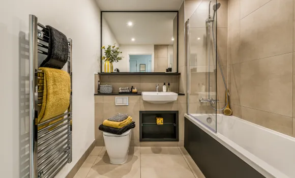 Dagenham Green 1 bed show apartment