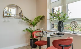 Apartment 646, the Liberty Dining area
