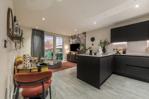 Dagenham Green 1 bed show apartment