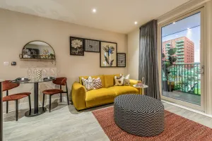 Dagenham Green, show home, living room